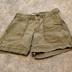 Anthropologie “the wanderer” shorts size 25. Good condition